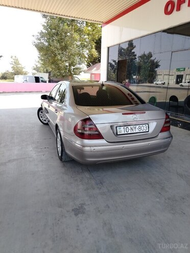 Mercedes E 220 2005, 485,326 km - 2.2 l - Ağcabədi