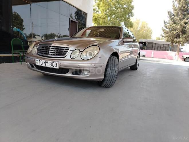 Mercedes E 220 2005, 485,326 km - 2.2 l - Ağcabədi