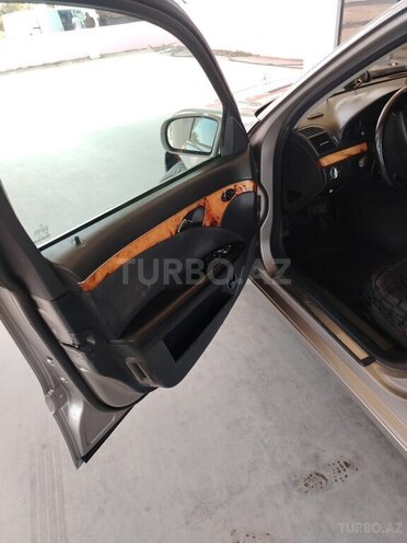 Mercedes E 220 2005, 485,326 km - 2.2 l - Ağcabədi