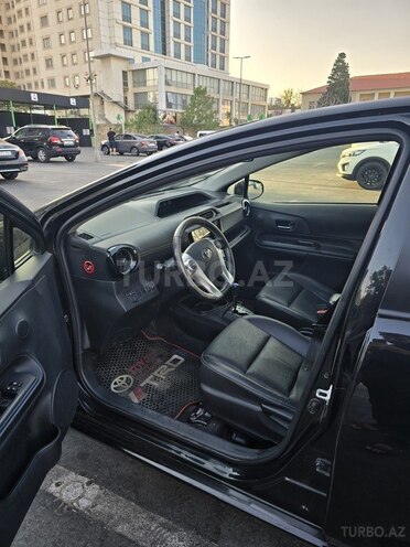 Toyota Aqua 2016, 197,000 km - 1.5 l - Bakı