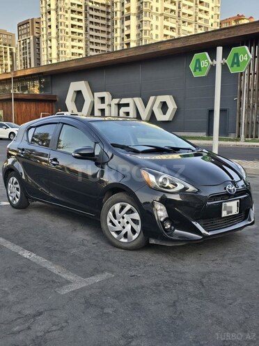 Toyota Aqua 2016, 197,000 km - 1.5 l - Bakı