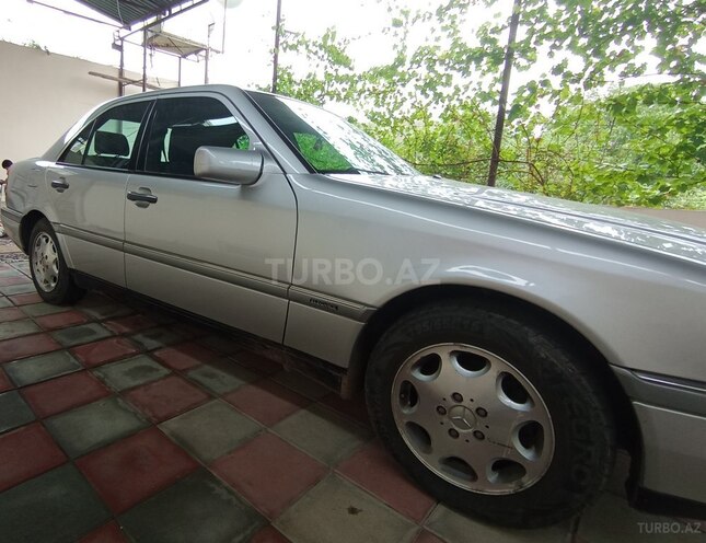 Mercedes C 180 1997, 146,773 km - 1.8 l - Bakı