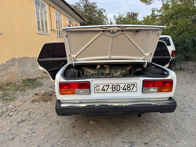 LADA (VAZ) 2107 2004, 80,000 km - 1.6 l - Neftçala
