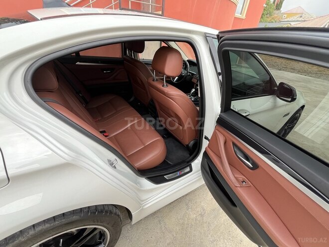BMW 520 2016, 246,000 km - 2.0 l - Bakı