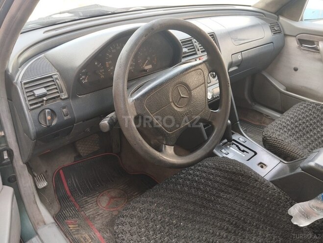 Mercedes C 220 1995, 125,000 km - 2.2 l - Bakı