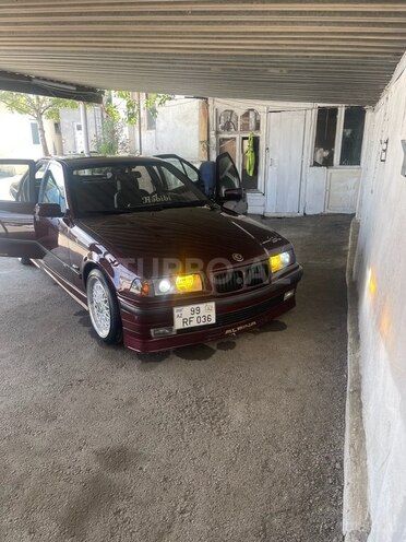 BMW 318 1993, 400,000 km - 1.8 l - Gəncə