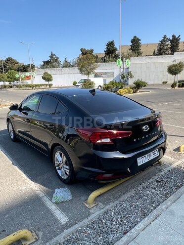Hyundai Elantra 2018, 73,000 km - 2.0 л - Bakı