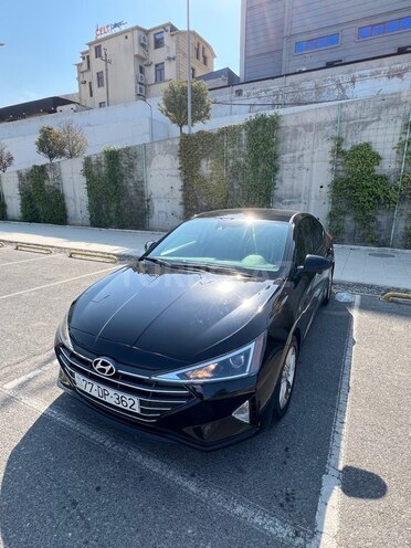 Hyundai Elantra 2018, 73,000 km - 2.0 л - Bakı