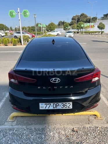 Hyundai Elantra 2018, 73,000 km - 2.0 л - Bakı