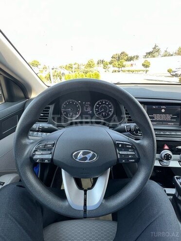 Hyundai Elantra 2018, 73,000 km - 2.0 л - Bakı