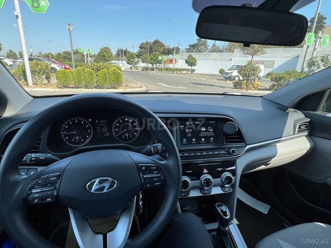Hyundai Elantra 2018, 73,000 km - 2.0 л - Bakı