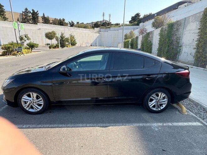 Hyundai Elantra 2018, 73,000 km - 2.0 л - Bakı