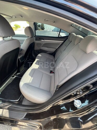 Hyundai Elantra 2018, 73,000 km - 2.0 л - Bakı