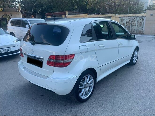 Mercedes B 200 2010, 174,010 km - 2.0 l - Bakı