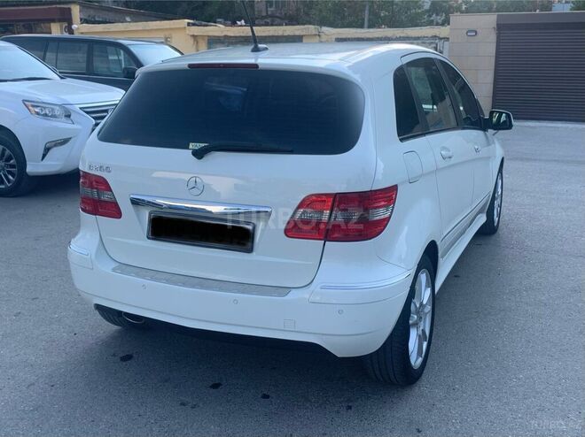Mercedes B 200 2010, 174,010 km - 2.0 l - Bakı