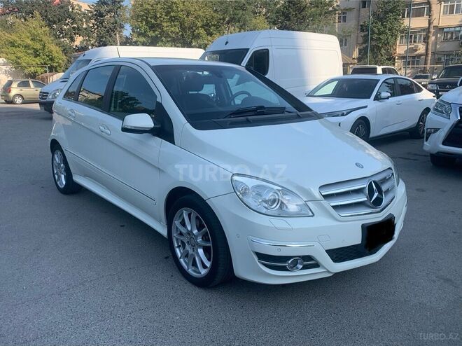 Mercedes B 200 2010, 174,010 km - 2.0 l - Bakı