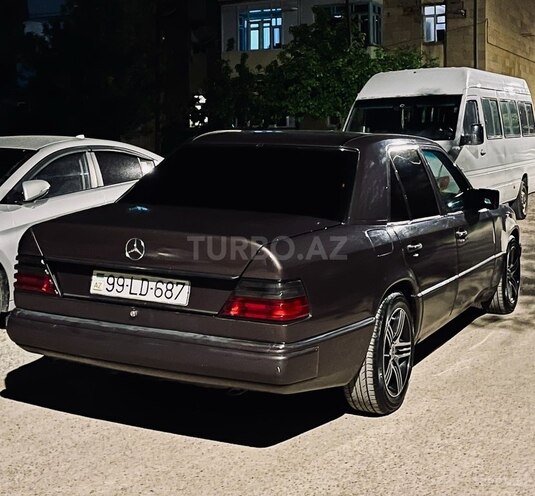 Mercedes E 250 1991, 768,945 km - 2.5 l - Şirvan