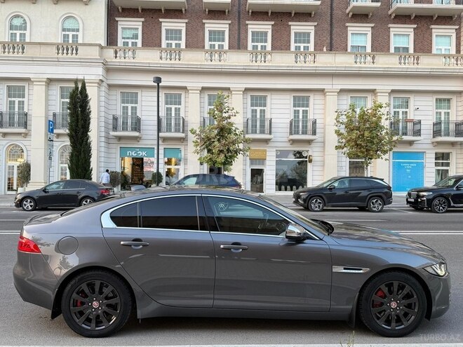 Jaguar XE 2018, 89,000 km - 2.0 l - Bakı