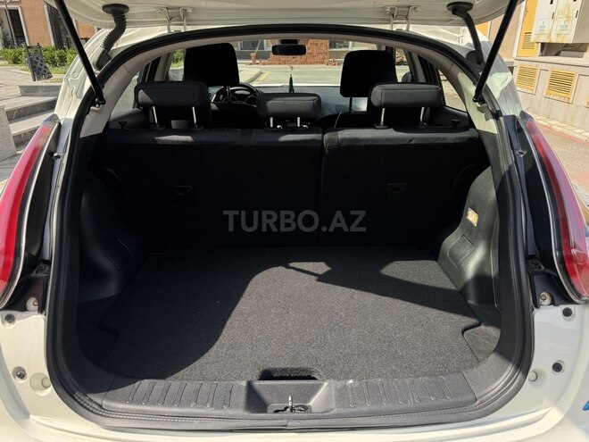 Nissan Juke 2014, 146,000 km - 1.6 л - Bakı