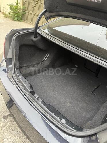 BMW 528 2012, 196,000 km - 2.0 l - Bakı
