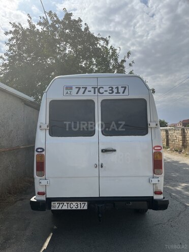 Mercedes 208 D 1994, 900,000 km - 2.3 l - Bakı