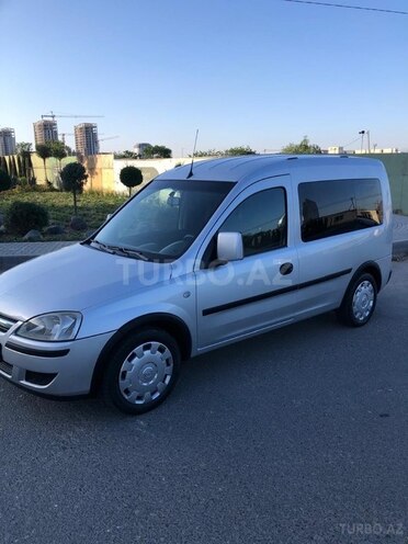 Opel Combo 2009, 180,000 km - 1.4 l - Bakı