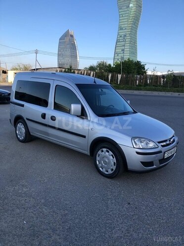 Opel Combo 2009, 180,000 km - 1.4 l - Bakı