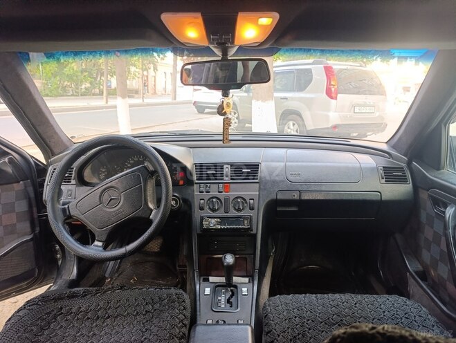 Mercedes C 180 1995, 350,000 km - 1.8 l - Bakı