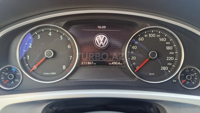 Volkswagen Touareg 2012, 211,867 km - 3.6 l - Bakı