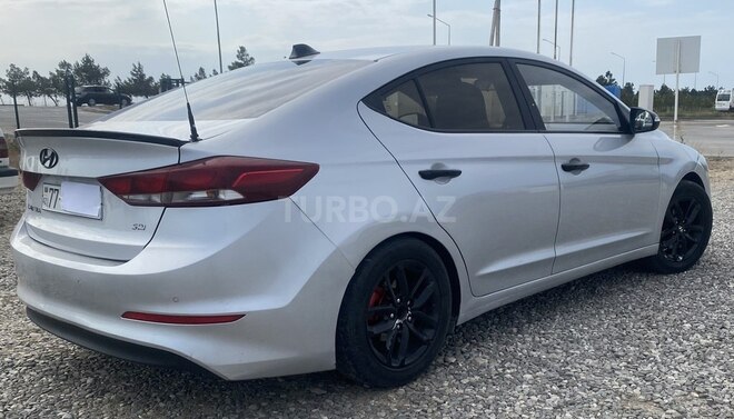 Hyundai Avante 2016, 222,000 km - 1.6 l - Bakı