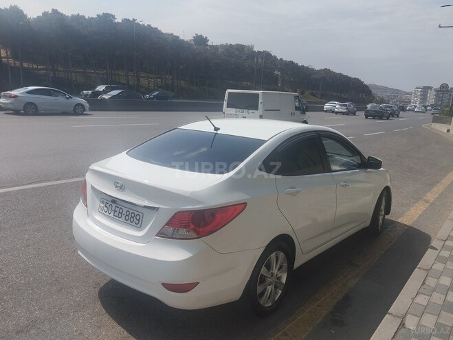 Hyundai Accent 2011, 265,000 km - 1.6 l - Bakı