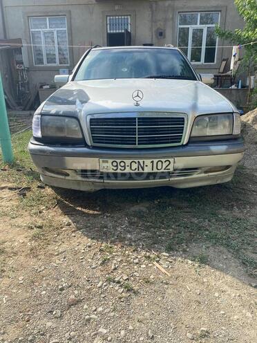 Mercedes C 220 1999, 300,000 km - 2.2 l - Bakı