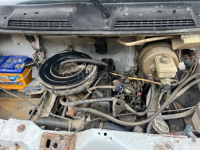GAZ 33021 2000, 680,000 km - 2.5 l - Samux