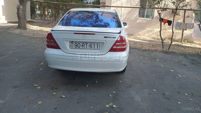 Mercedes C 240 2001, 270,000 km - 2.6 l - Bakı