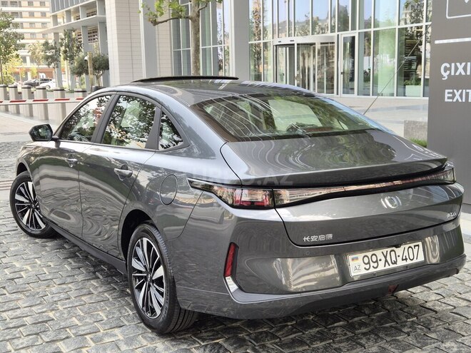 Changan Qiyuan A05 2025, 0 km - 1.5 л - Bakı