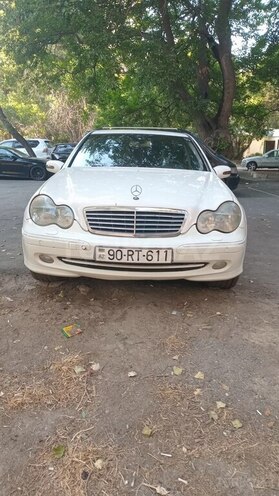 Mercedes C 240 2001, 270,000 km - 2.6 l - Bakı