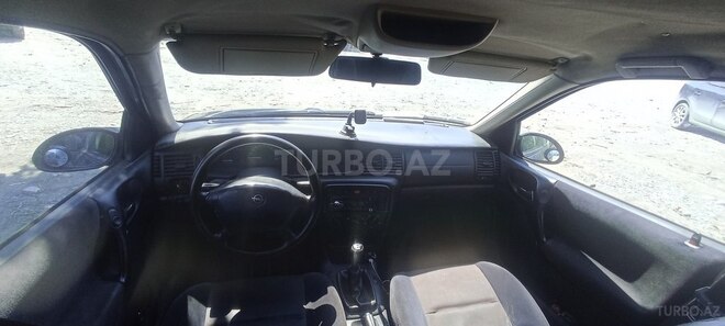 Opel Vectra 1999, 297,000 km - 1.8 л - Oğuz