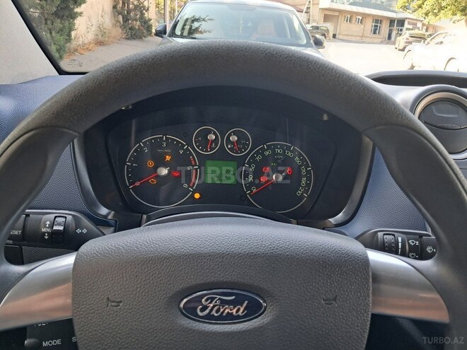 Ford Transit Connect 2011, 134,000 km - 1.8 l - Bakı