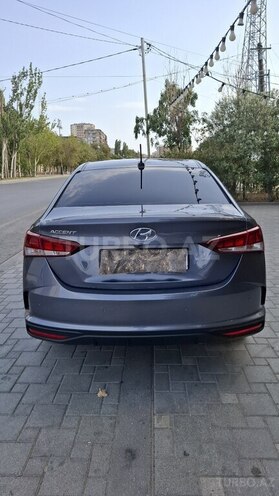 Hyundai Accent 2021, 101,500 km - 1.6 л - Bakı
