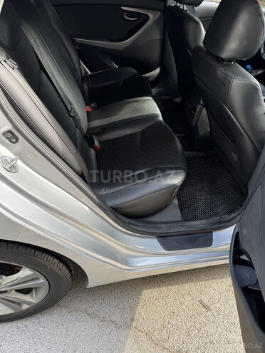 Hyundai Avante 2013, 250,000 km - 1.6 l - Bakı