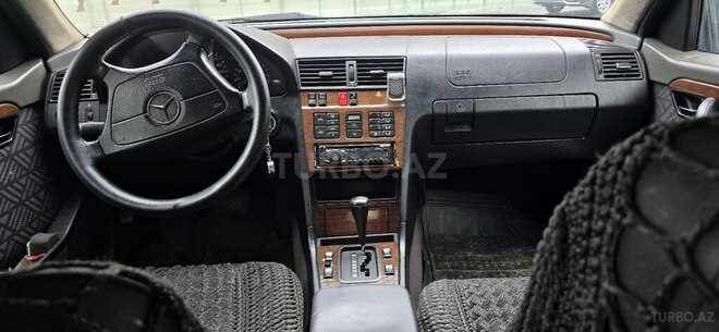 Mercedes C 220 1994, 460,000 km - 2.2 l - Bakı