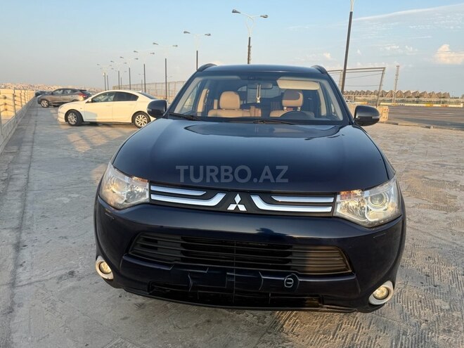 Mitsubishi Outlander 2014, 207,200 km - 2.4 l - Bakı