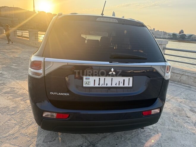 Mitsubishi Outlander 2014, 207,200 km - 2.4 l - Bakı