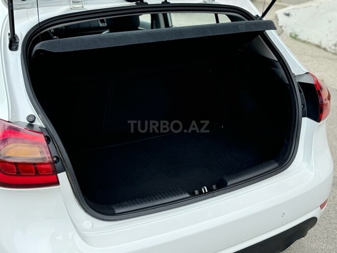 Kia Cerato 2014, 131,000 km - 2.0 l - Bakı