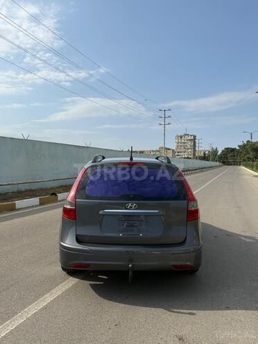 Hyundai i30 2011, 356,000 km - 1.6 l - Bakı