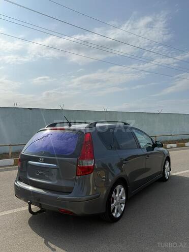 Hyundai i30 2011, 356,000 km - 1.6 l - Bakı