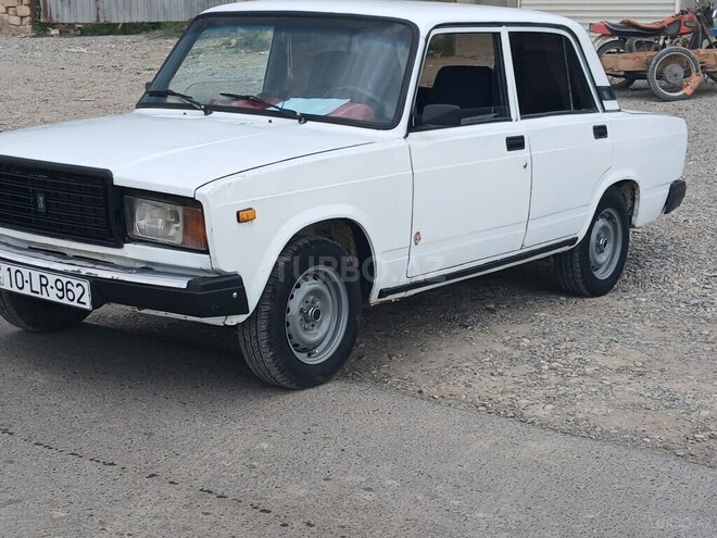 LADA (VAZ) 2107 2000, 21,050 km - 1.6 л - Neftçala