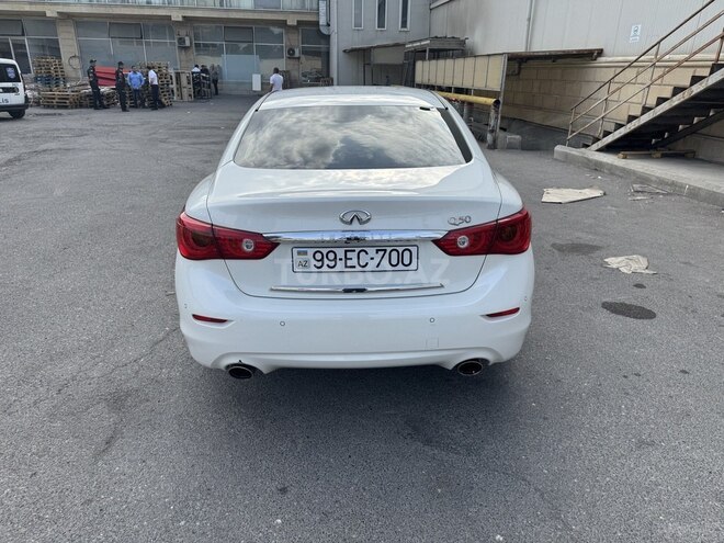 Infiniti Q50 2016, 98,000 km - 2.1 l - Bakı