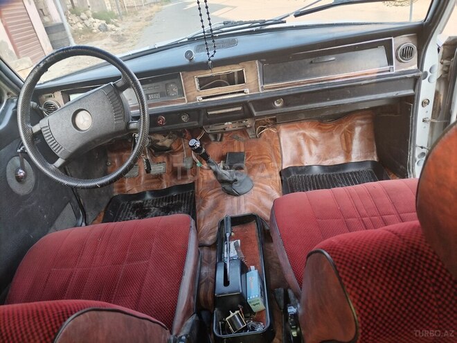 GAZ 24 1985, 150,000 km - 2.5 l - Bakı