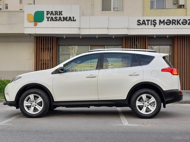 Toyota RAV4 2014, 194,121 km - 2.5 l - Bakı